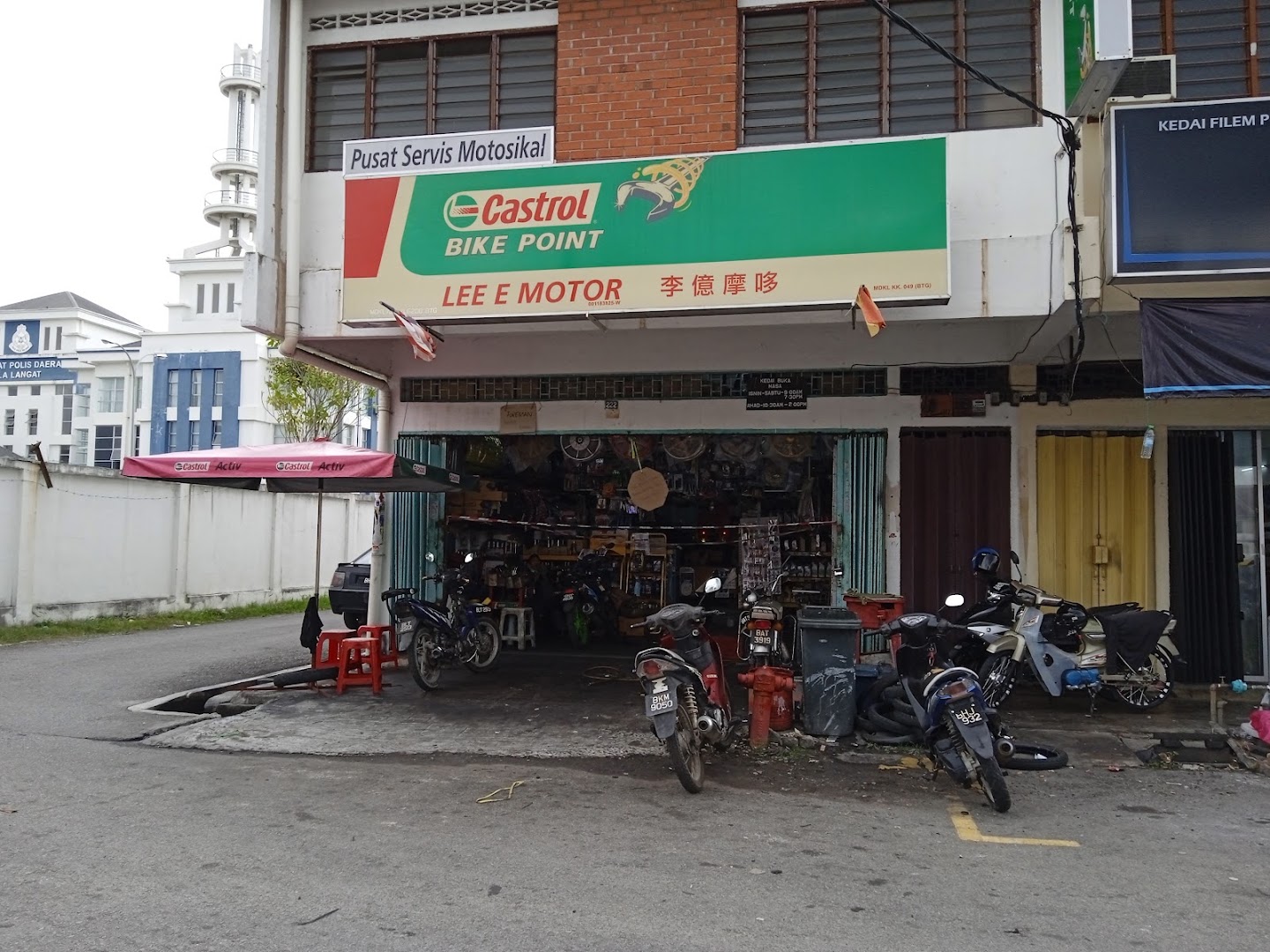 Castrol Bike Point - LEE E MOTOR in Banting
