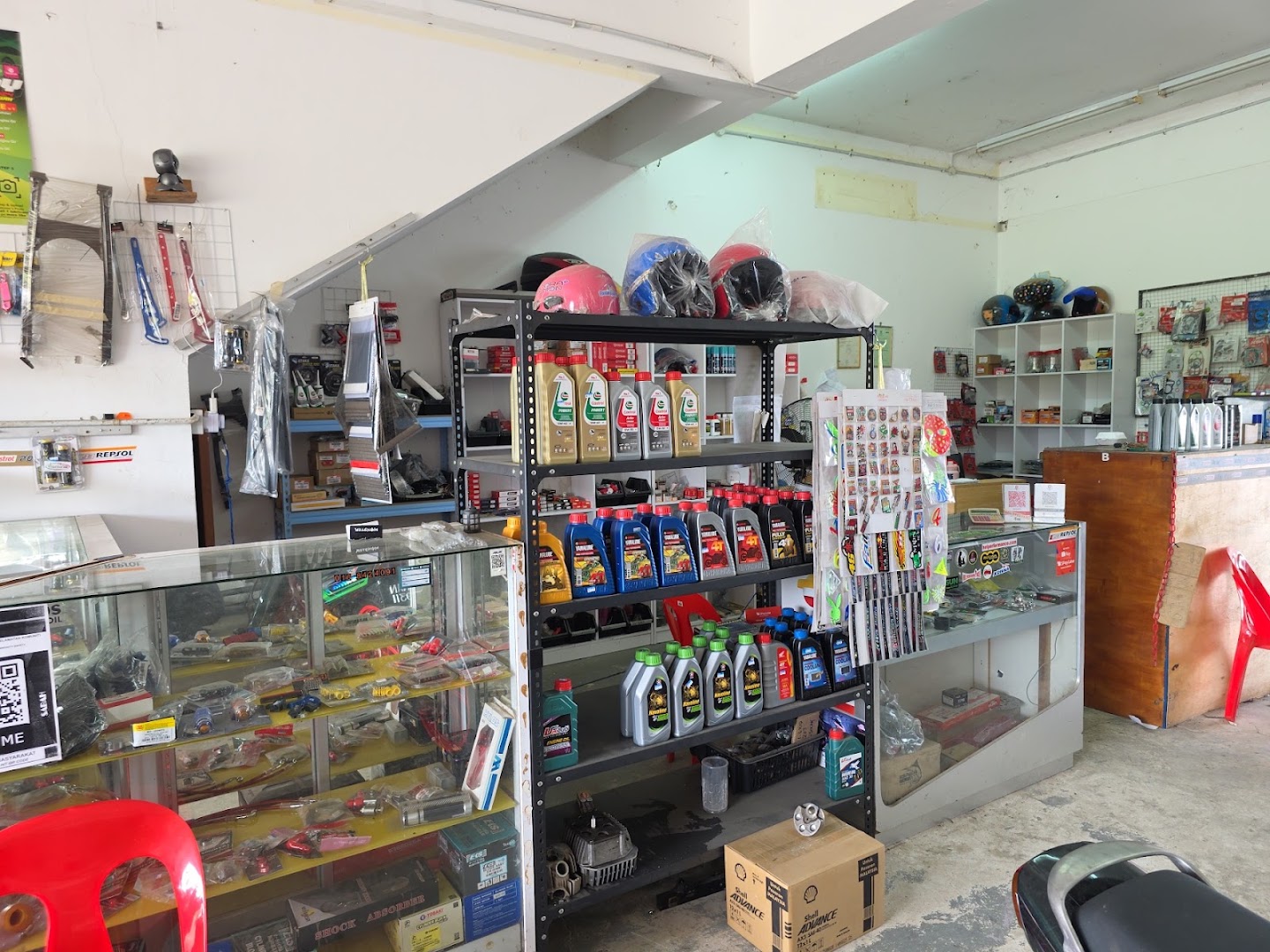 WAN MOTOR Lumat Centre — photo 3