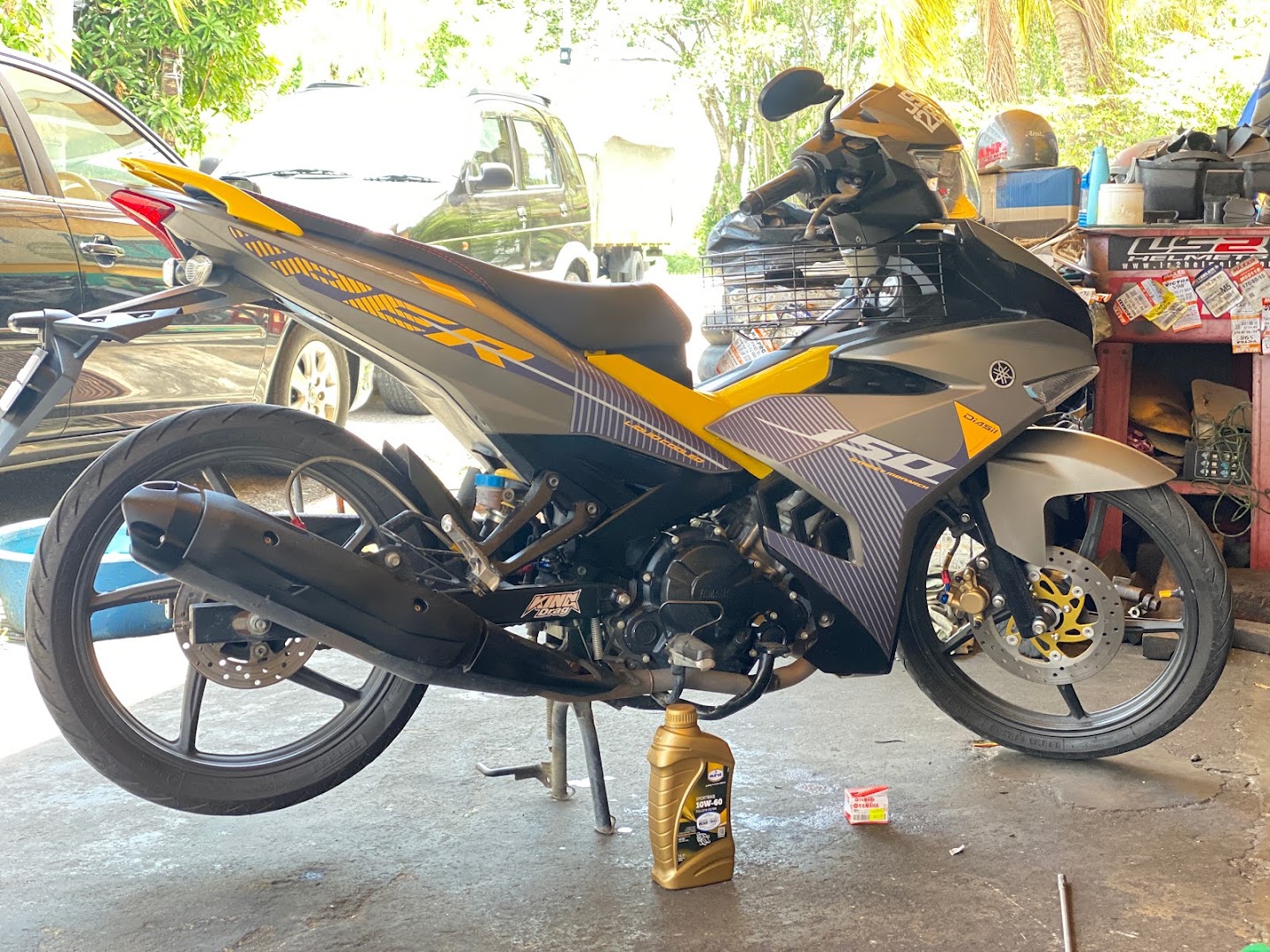 Ah Huat Motor Service Centre | 亞發摩多服務中心 | Maxxis Tires — photo 2