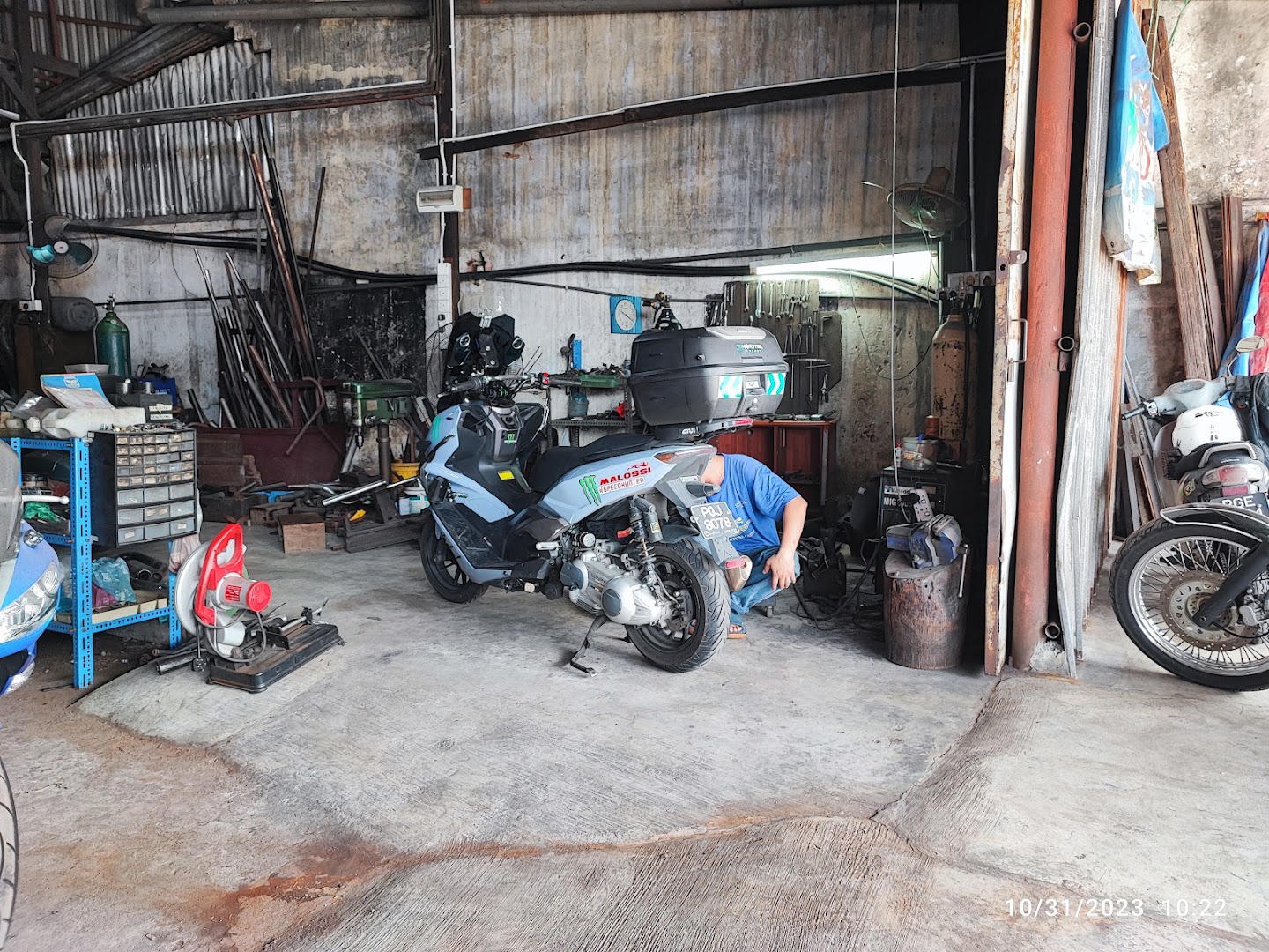 KMC MotoZ Enterprise in Bukit Mertajam