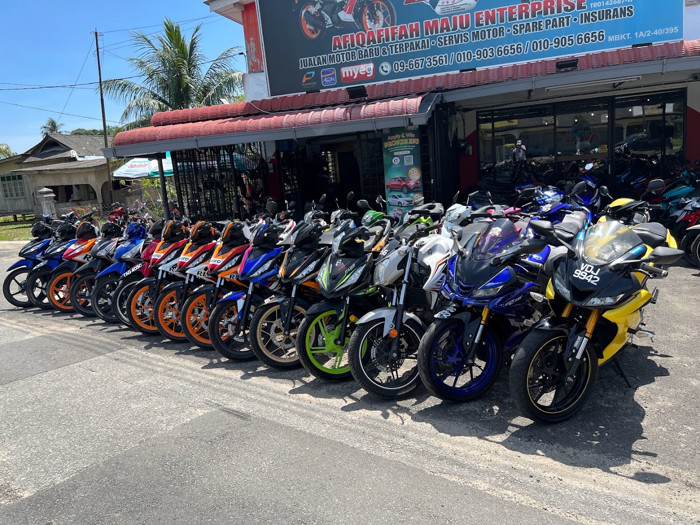 AFM MOTOR (Afiqafifah maju enterprise menjual dan membeli motor baru n terpakai ) in Kuala Terengganu