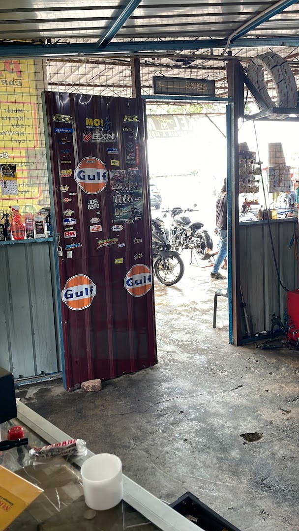 BENGKEL MOTORSIKAL BIKEWASH in Kepala Batas
