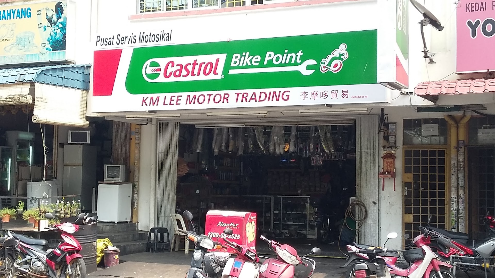 Castrol Bike Point - KM Lee Motor Trading in Pasir Gudang