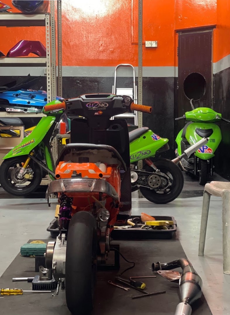 SECONDLINK SCOOTERSHOP CENTRE — photo 2