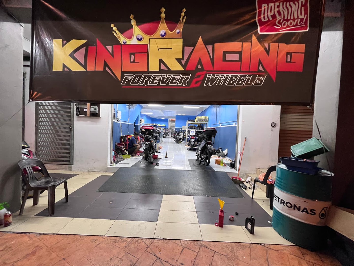 Amad Garage (KingRacing) — photo 3