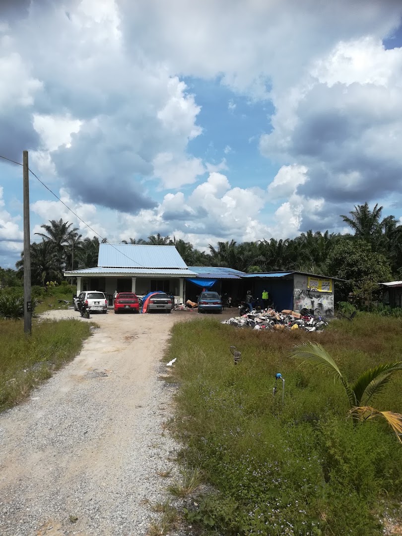 Kedai Motor Asri in Bestari Jaya