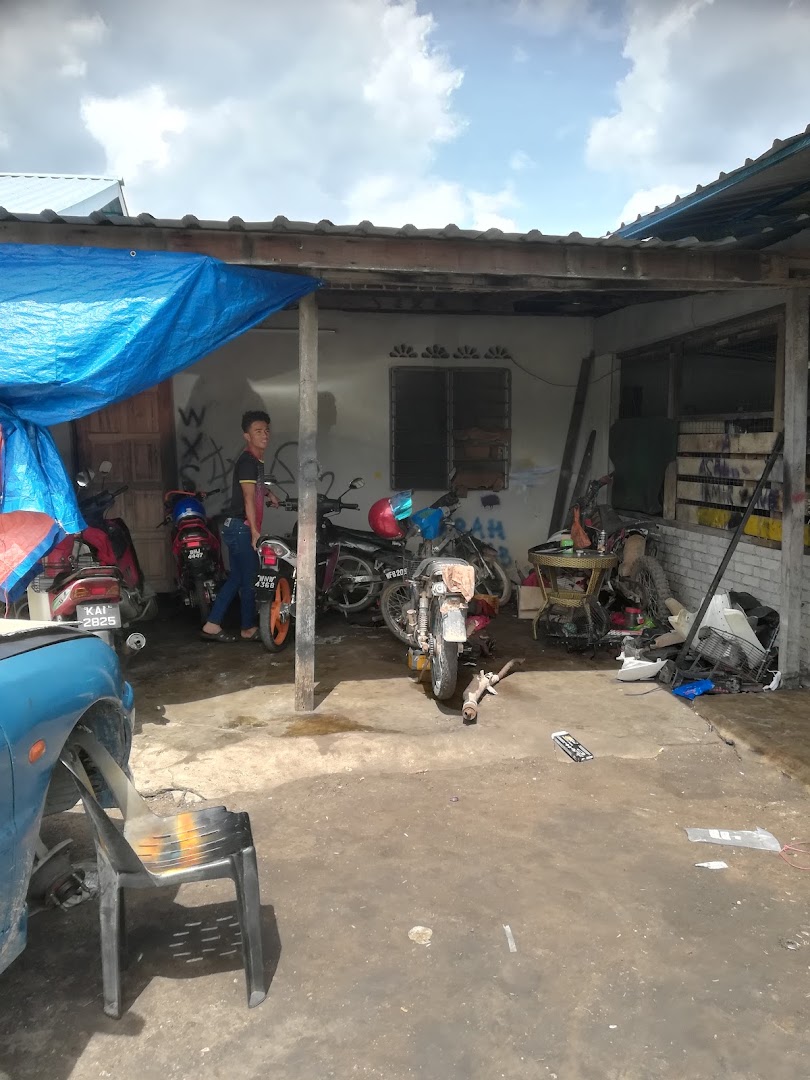 Kedai Motor Asri — photo 3