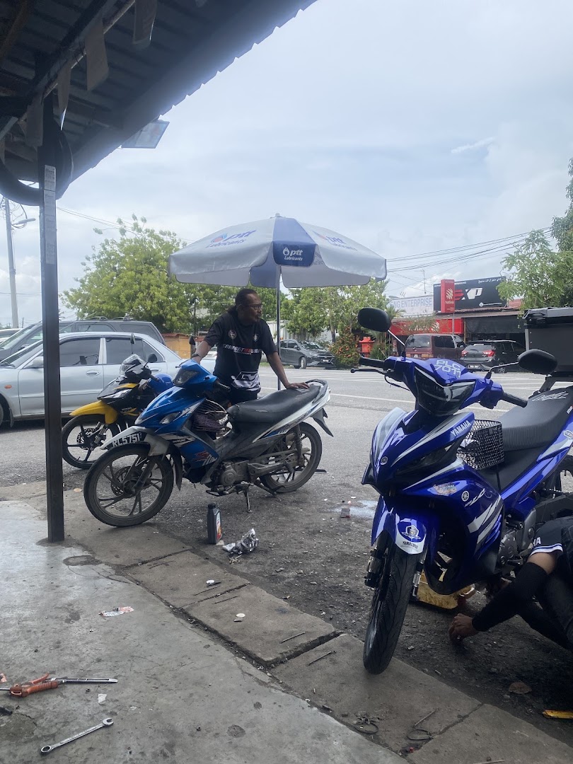 Wen Liang Motor Accessories in Simpang Ampat
