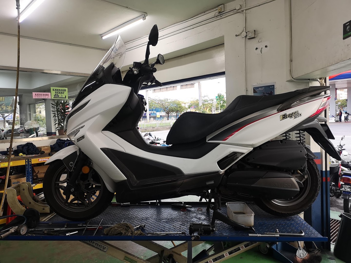 KB SOON HUAT MOTOR PERAI — photo 4