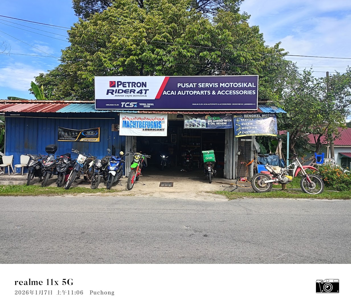 Pusat Service Motorsikal Acai Autoparts & Accessories in Puchong