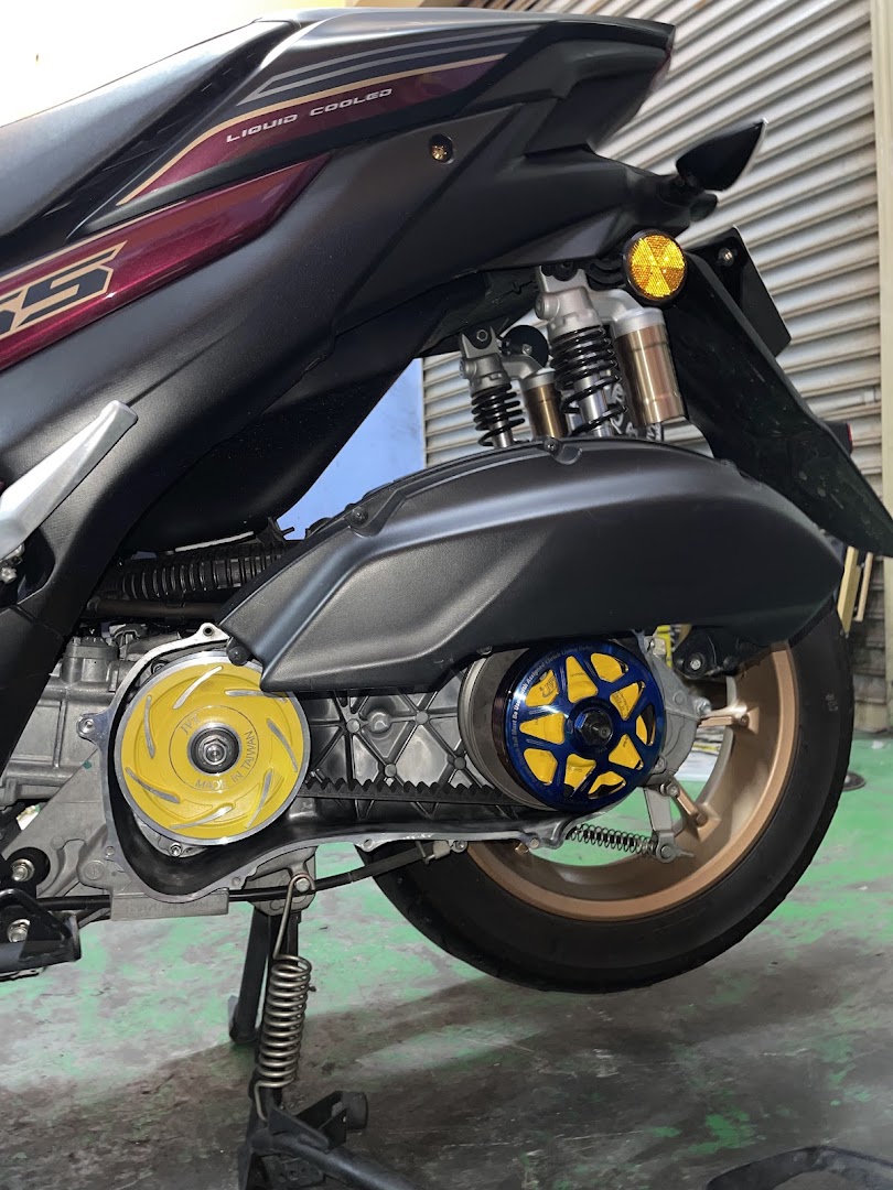 IKK Scoot Garage in Puncak Alam