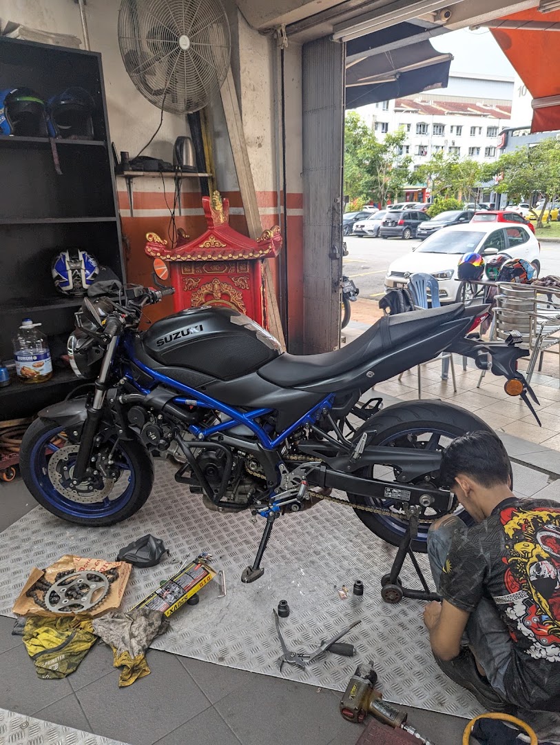 CHAN BIKERS (motorcycle repair and tyre specialist) Very good price! — photo 5