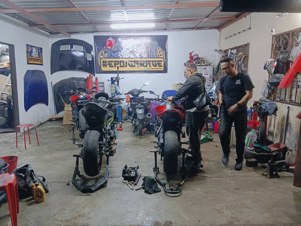 Epoi Garage in Banting