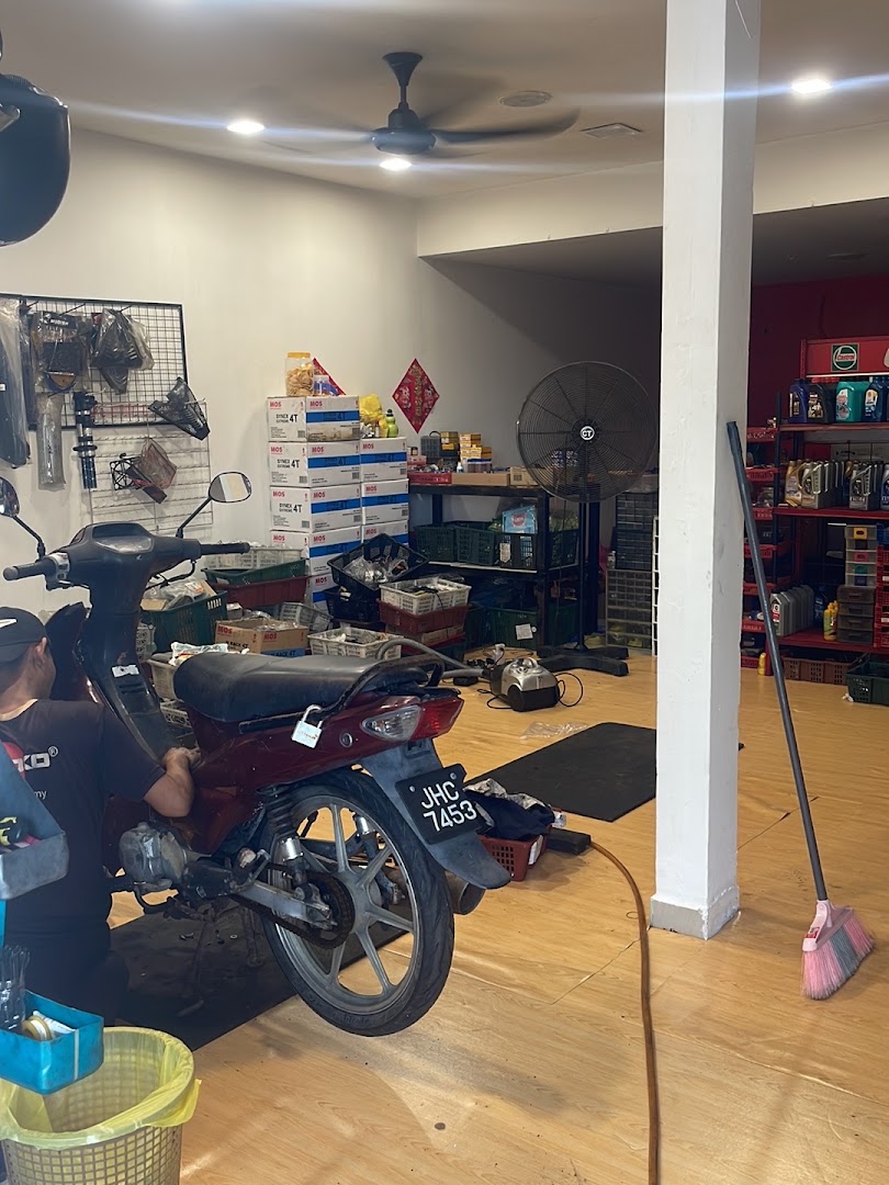 Motorcycle Repair Economy in Petaling Jaya