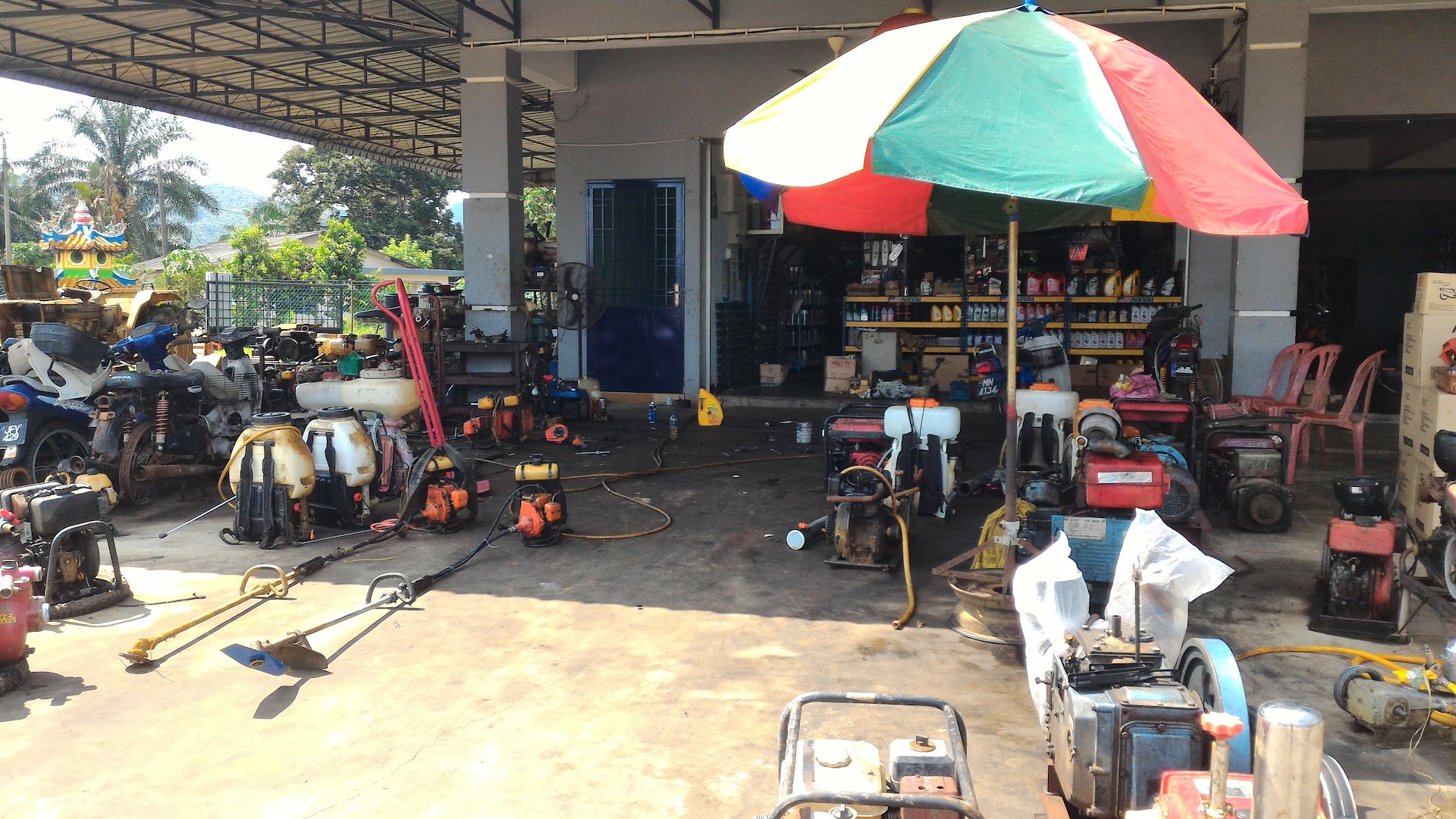 Chop Chong Hwa — photo 2