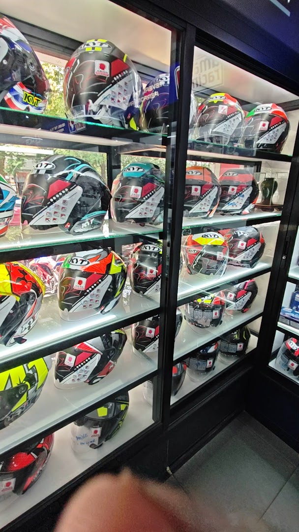 YQS - Maju Motor Racing — photo 2