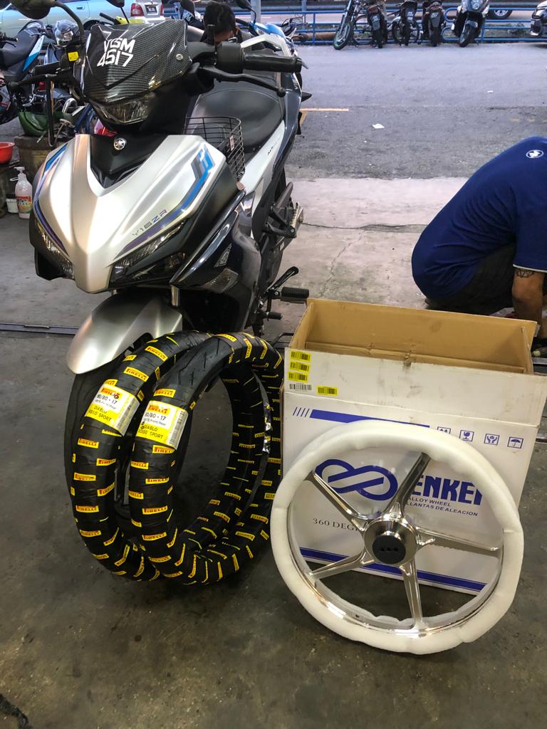 Cyclist Motor Accessories — photo 3