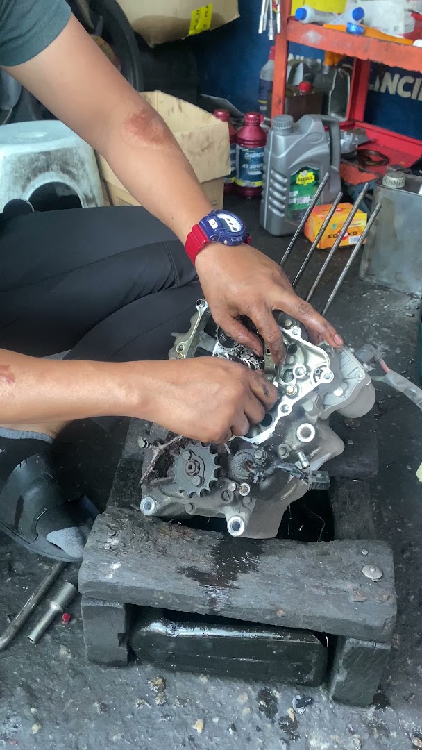 Bengkel Ariff Motor — photo 1