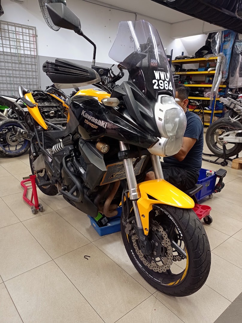 Infinity Bikes Station in Batu Berendam