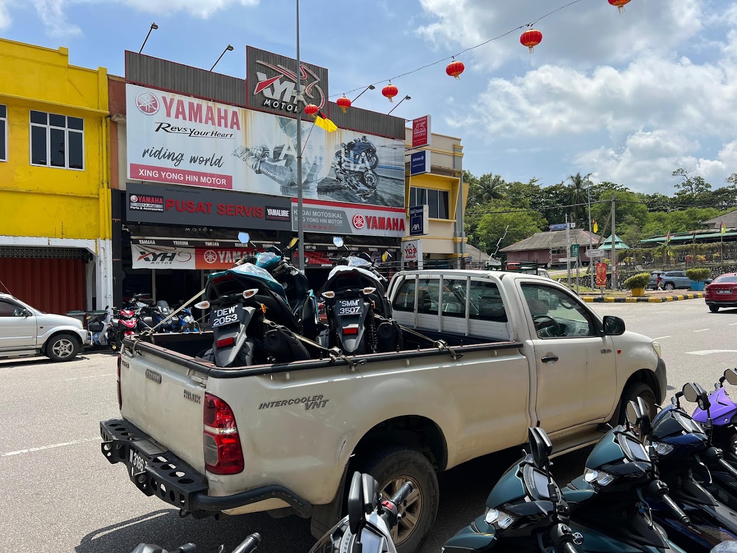 YQS Xing Yong Hin Motor in Bahau