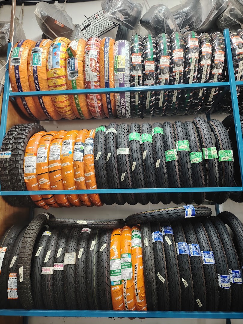 Lam Thiam Huat Motorcycle Service Centre — photo 4