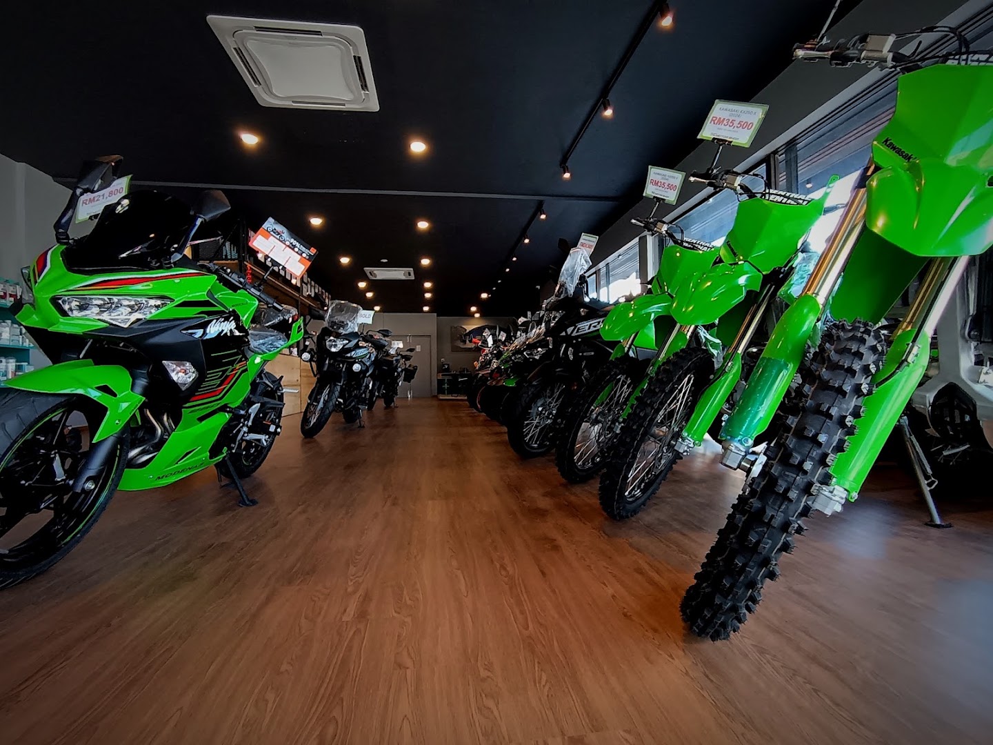 Kawasaki TKC Motorshop in Bukit Mertajam