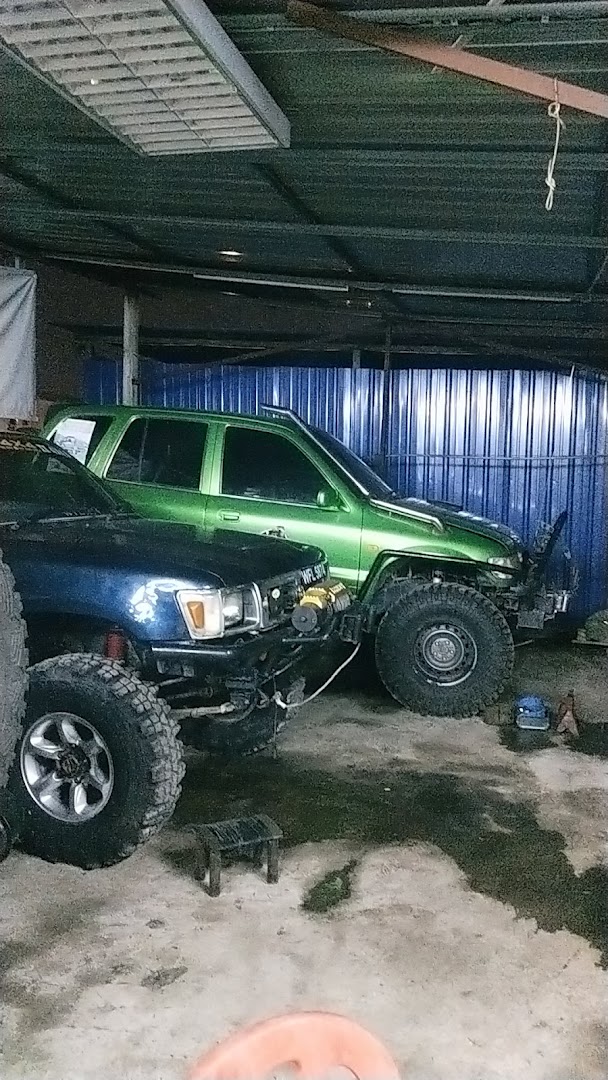 Monster family garage — photo 3