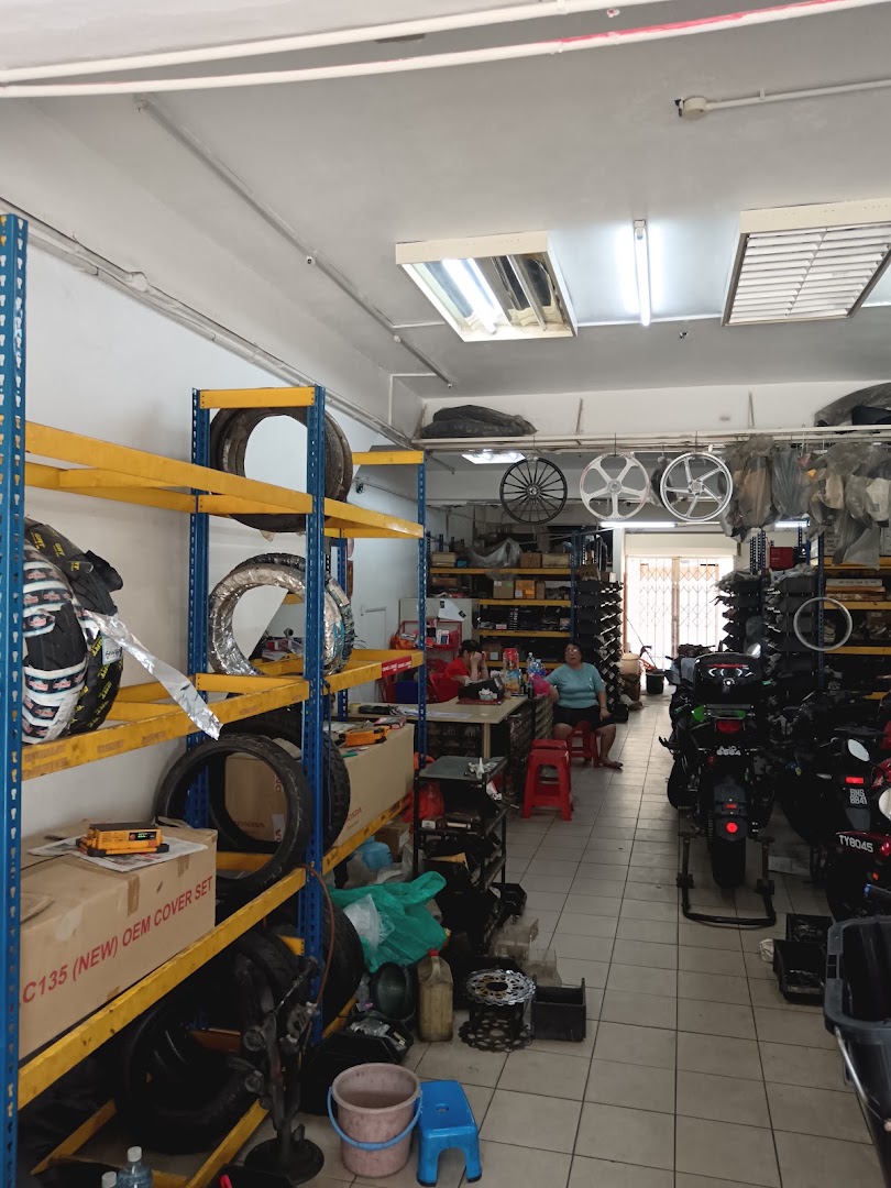 MK MOTORS TRADING — photo 3