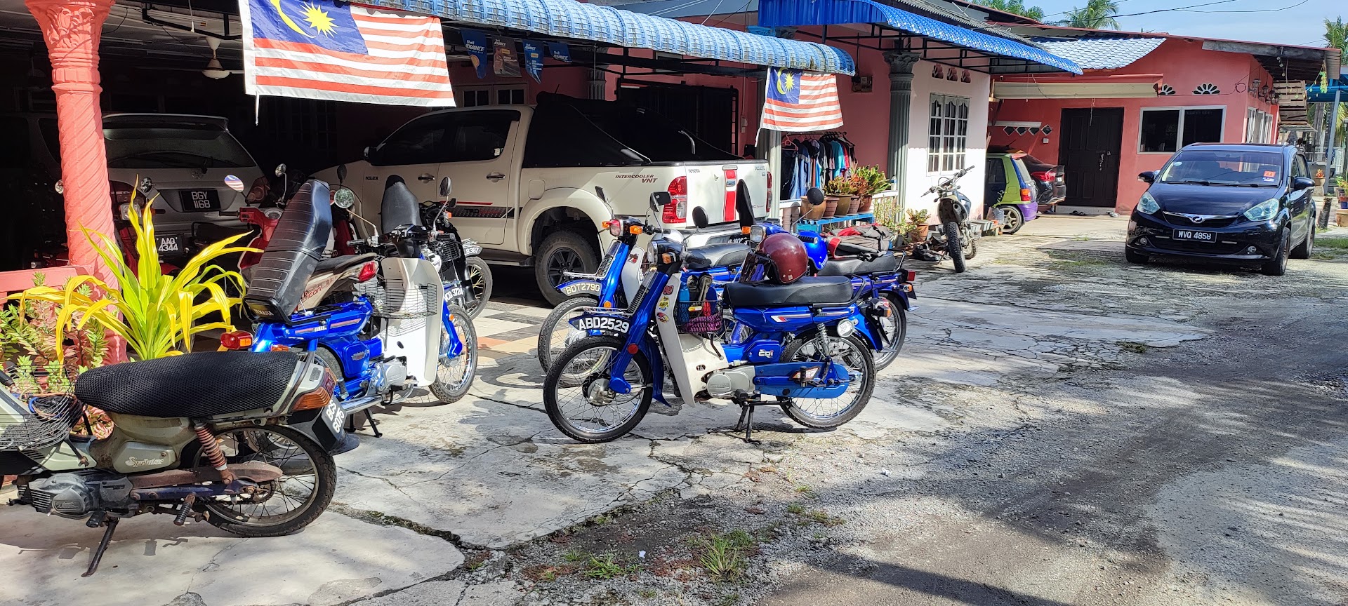 Bengkel Motor Wak Rais in Banting
