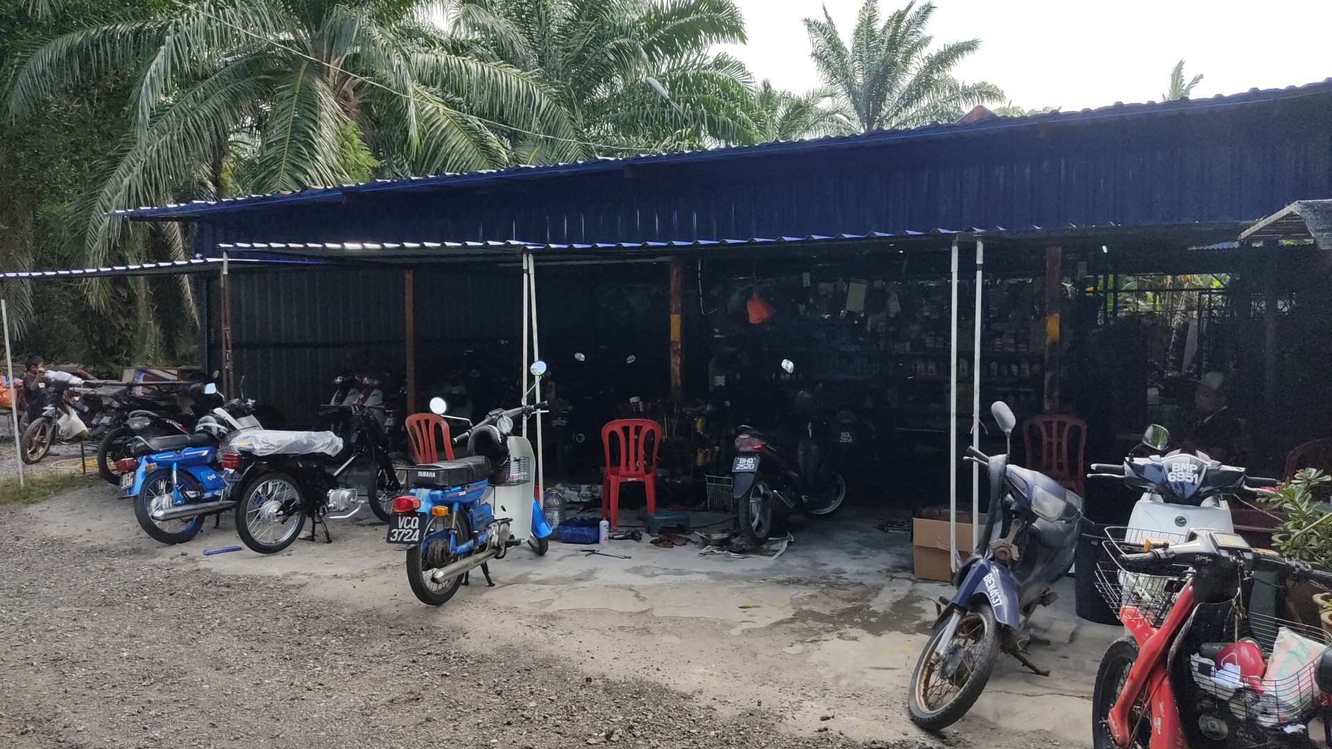 Bengkel Motor Wak Rais — photo 3
