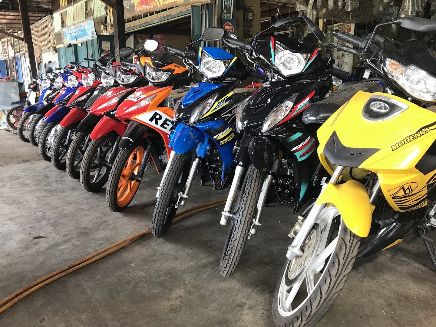 Castrol Bike Point - Perkhidmatan Motor Chin Lee — photo 2