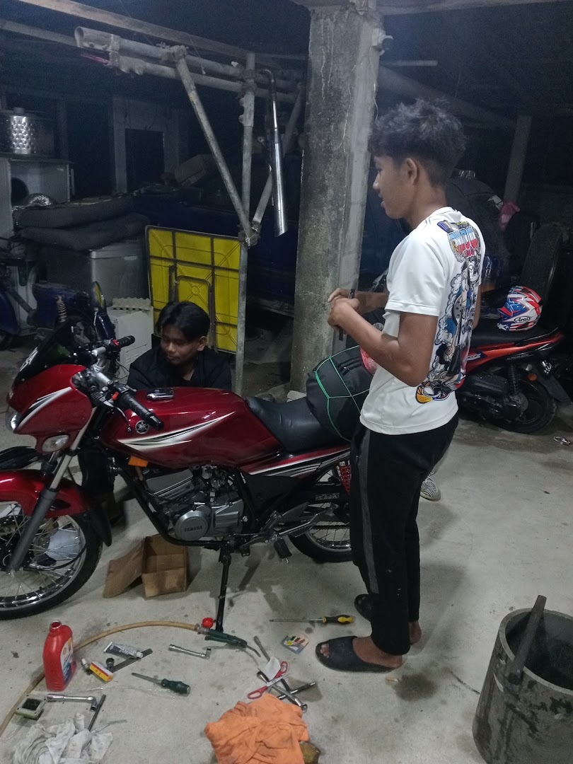 Bengkel zul motor in Ketengah Jaya