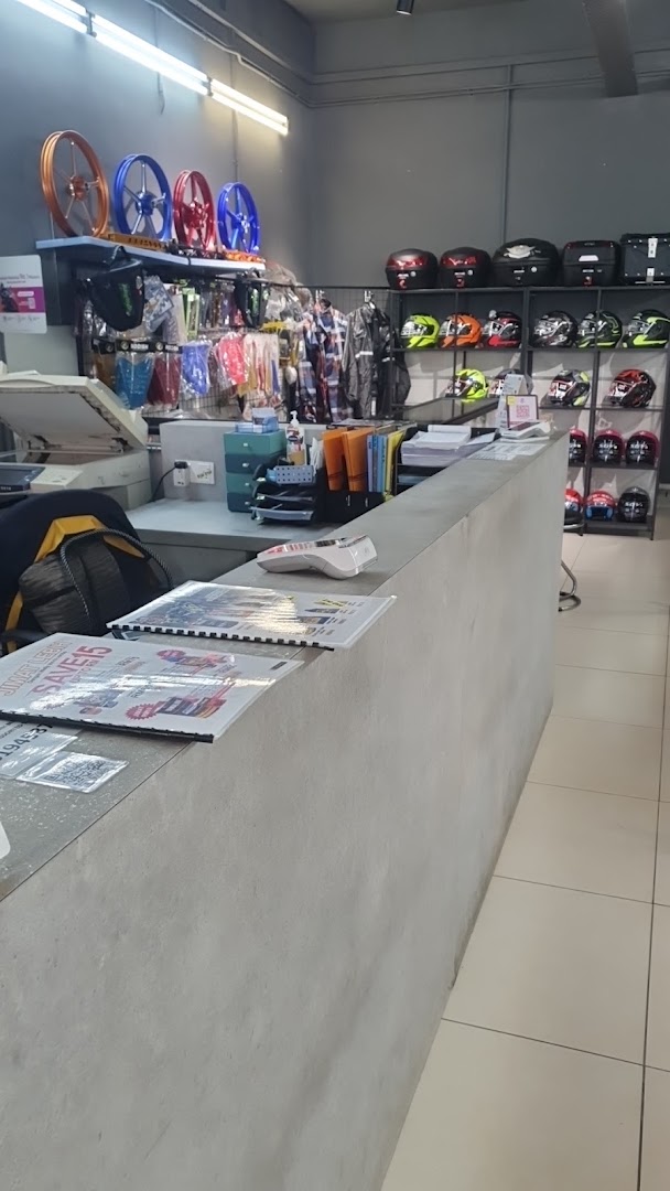 Welly Assorted Kota Damansara — photo 2