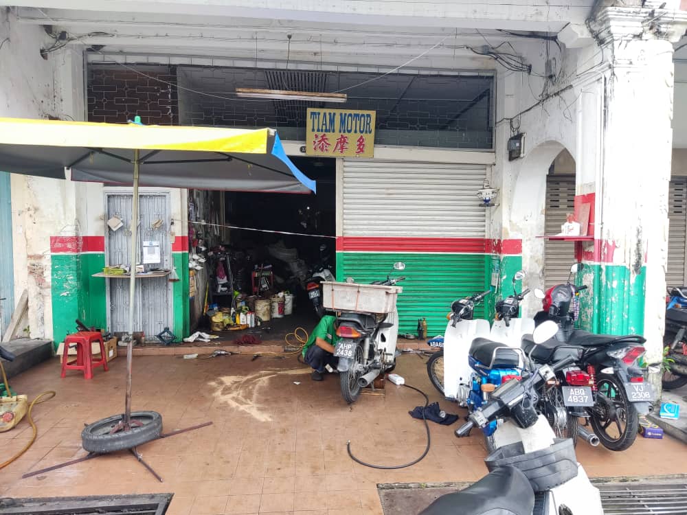 Castrol Bike Point - Tiam Motor — photo 2