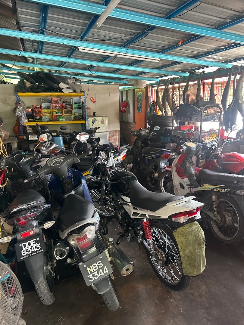 Tanss Motor Services in Telok Panglima Garang