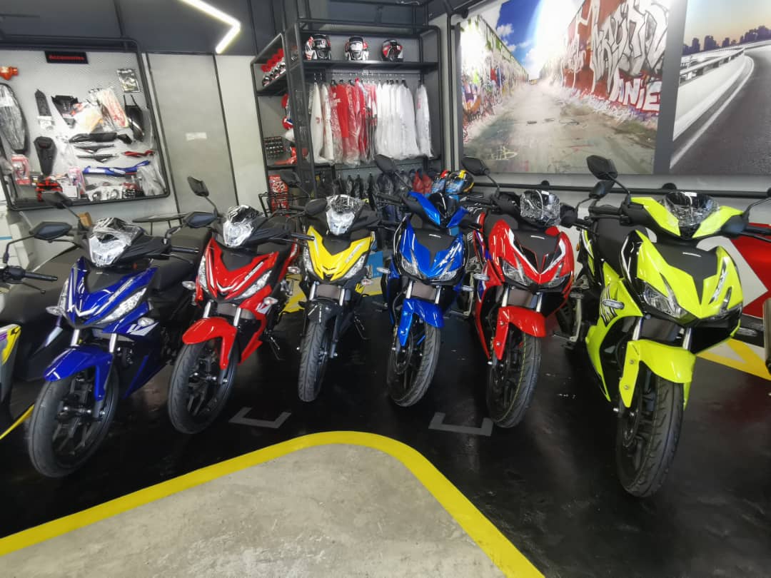 HONDA IMPIAN X - ING & SONS MOTOR SARIKEI — photo 3