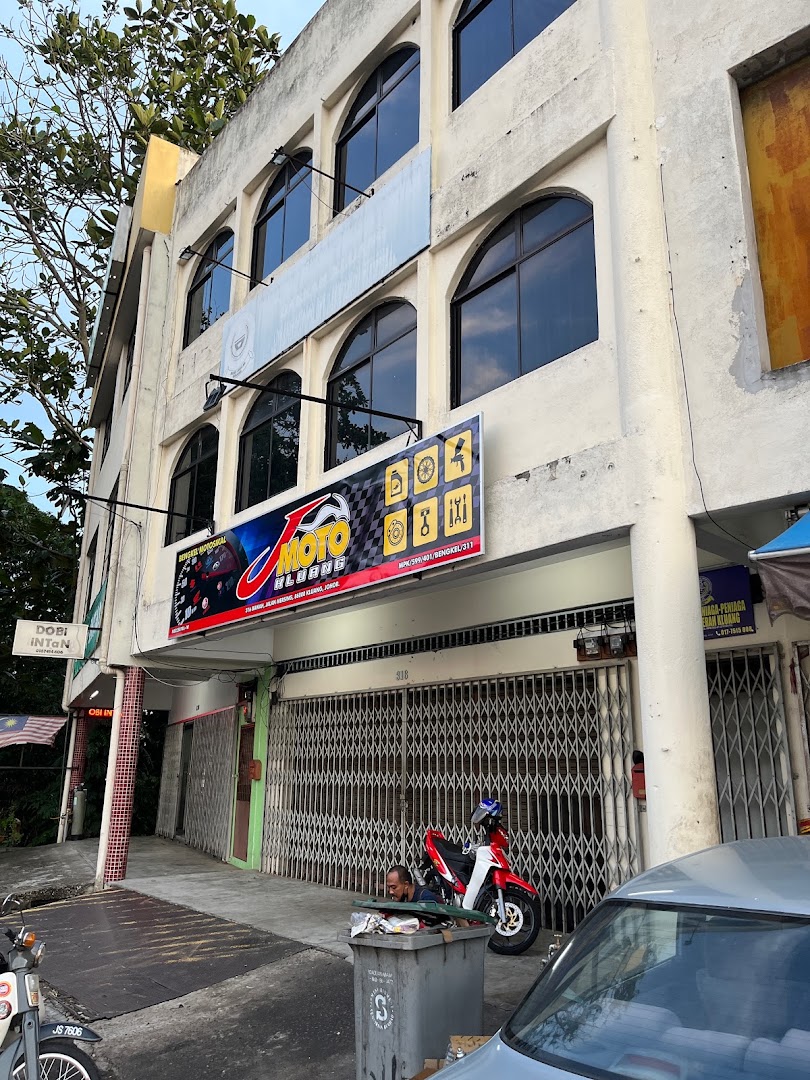 J MOTO KLUANG — photo 2