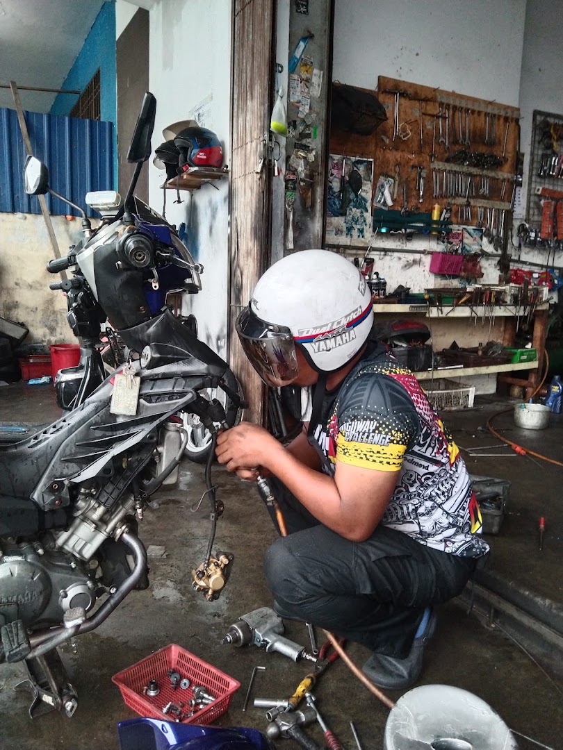 Bengkel Abang Motor — photo 3