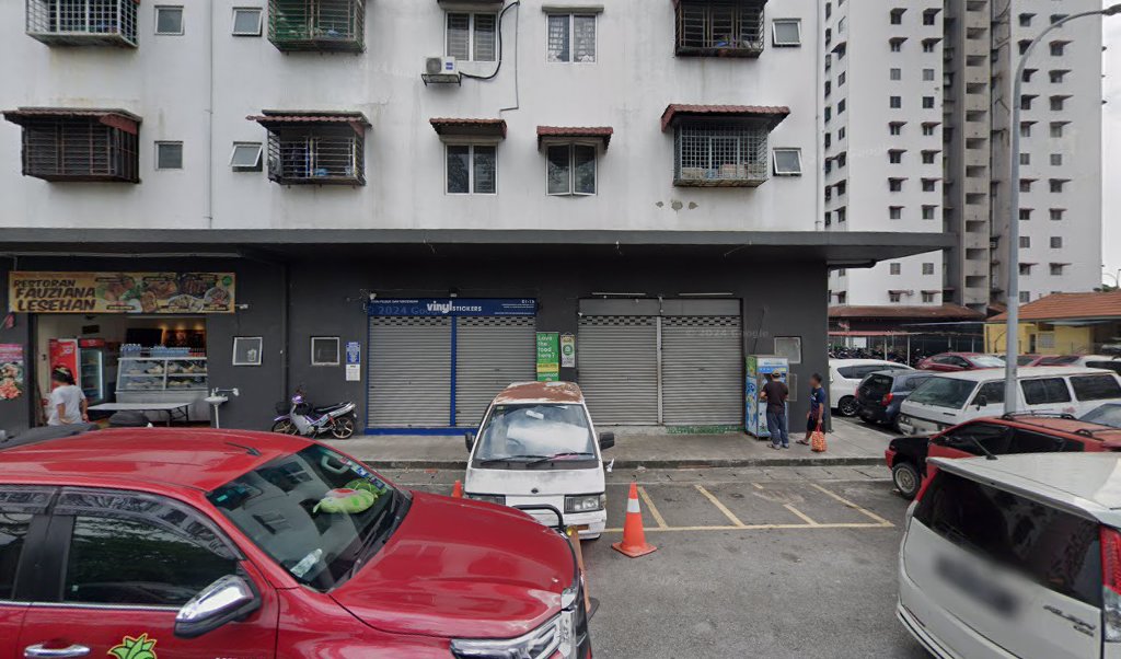 MHR X TWR scooter shop in Shah Alam