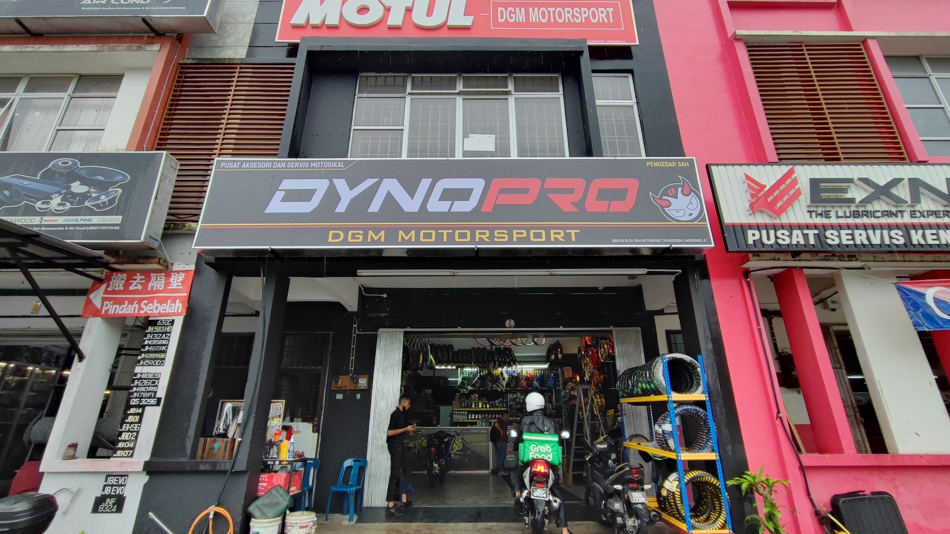 DGM Motorsport in Masai