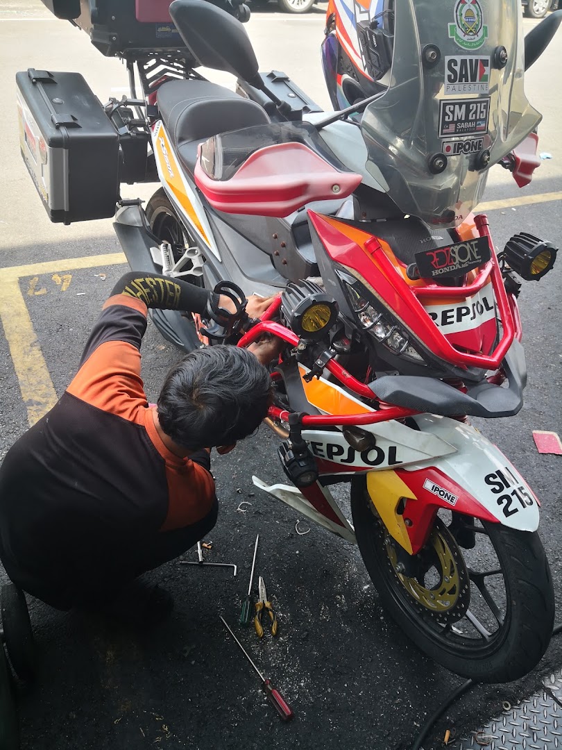 Castrol Bike Point - Super Cycle Lim — photo 3