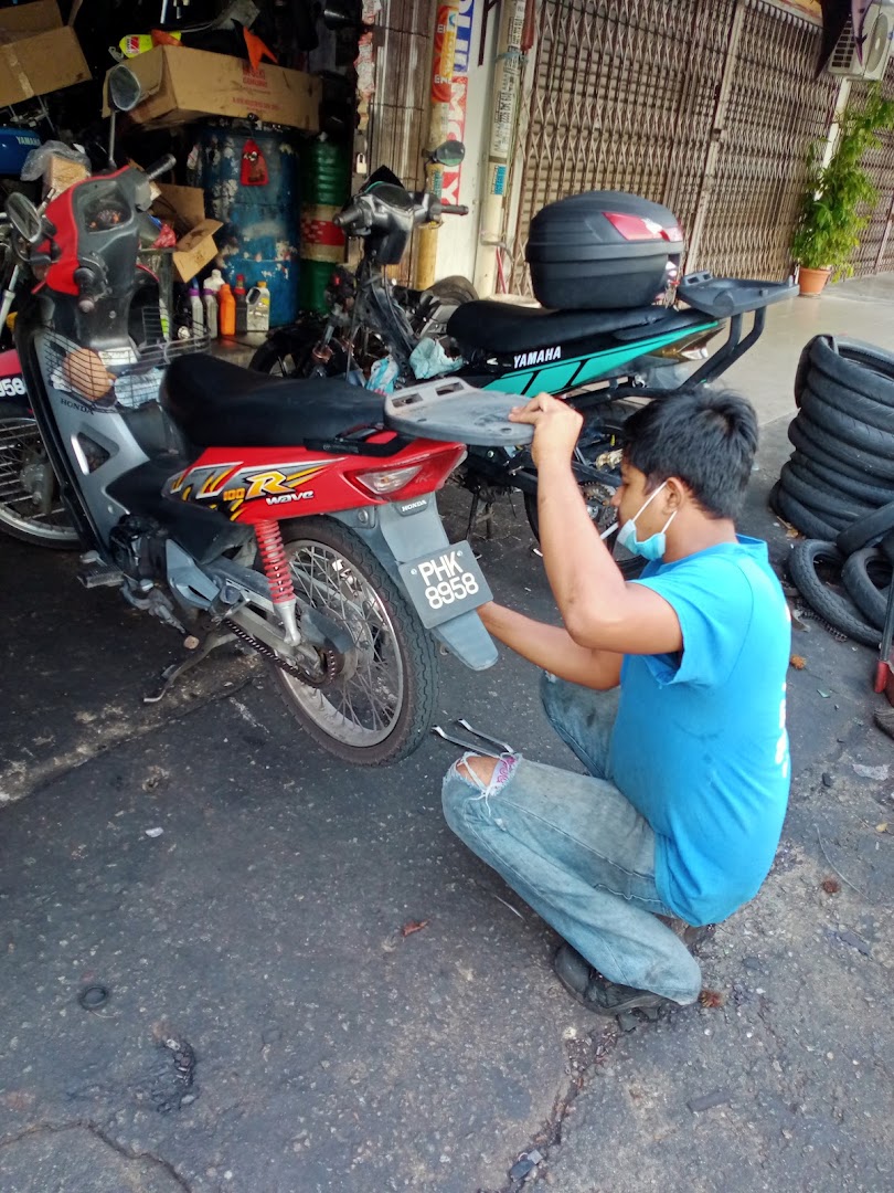 Chin CL Maju Motor — photo 3