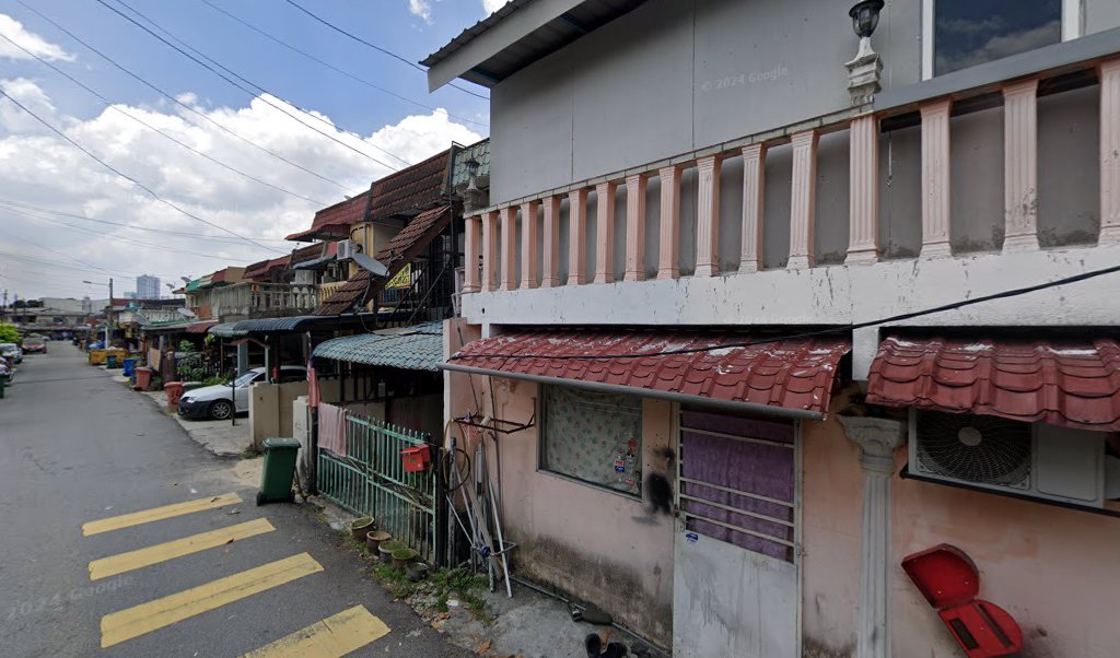 World Million Garage & Parts in Petaling Jaya