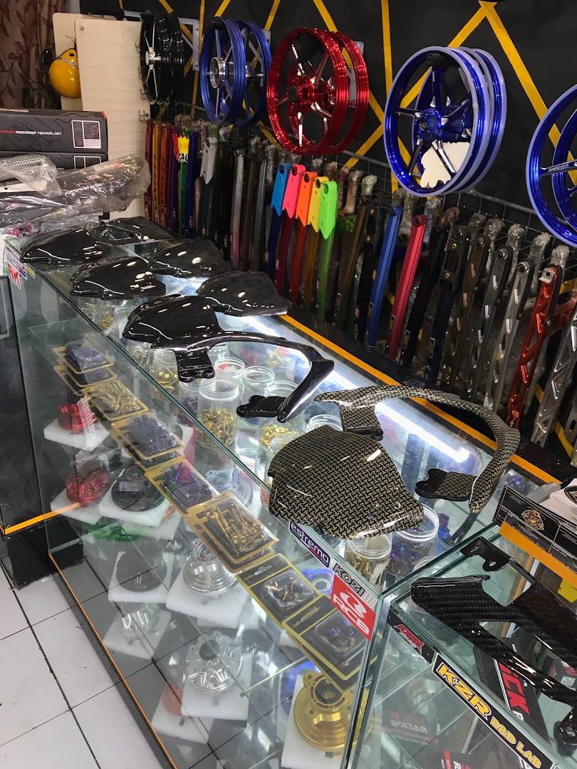 CAPANG GARAGE in Puncak Alam