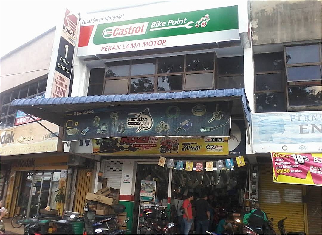 Castrol Bike Point - Pekan Lama (Tikam Batu) in Sungai Petani