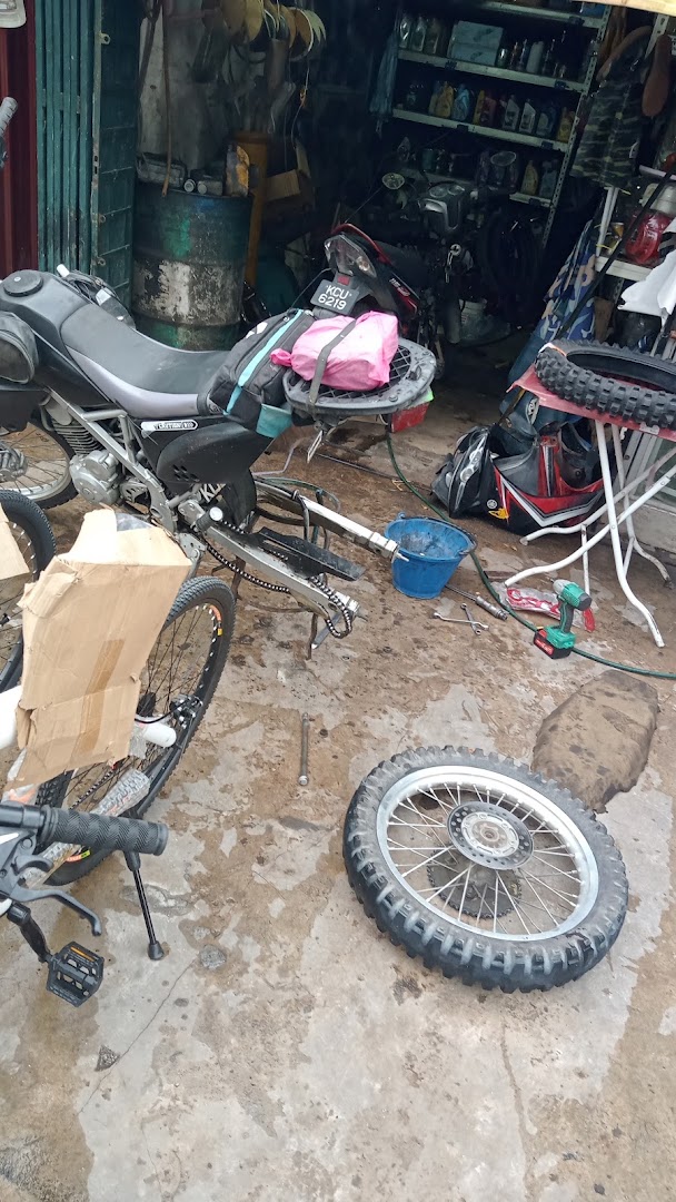 pusat sevis mesin, motor&jentera AH WEI — photo 3