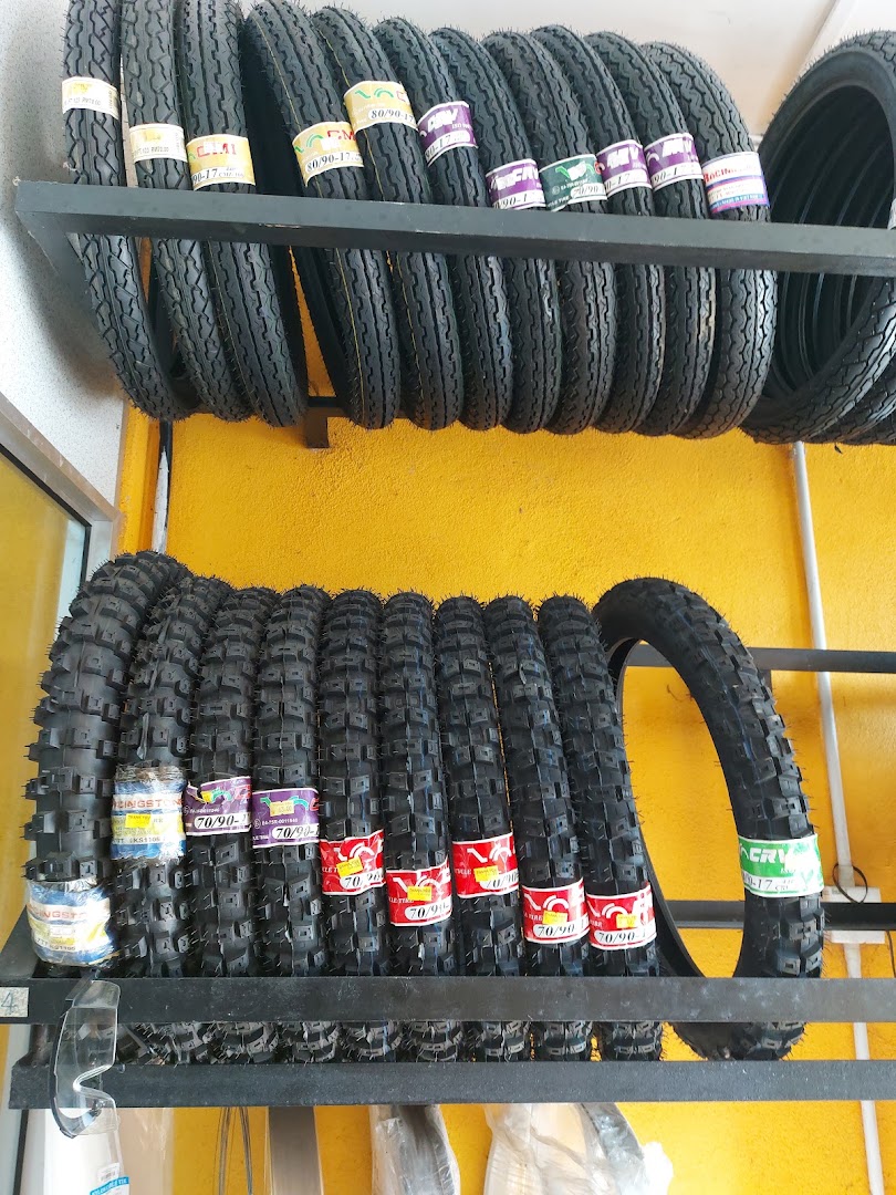 Kedai Motor Bengkel Motorsikal Spare Part & Accessories | Empayar Ar — photo 3