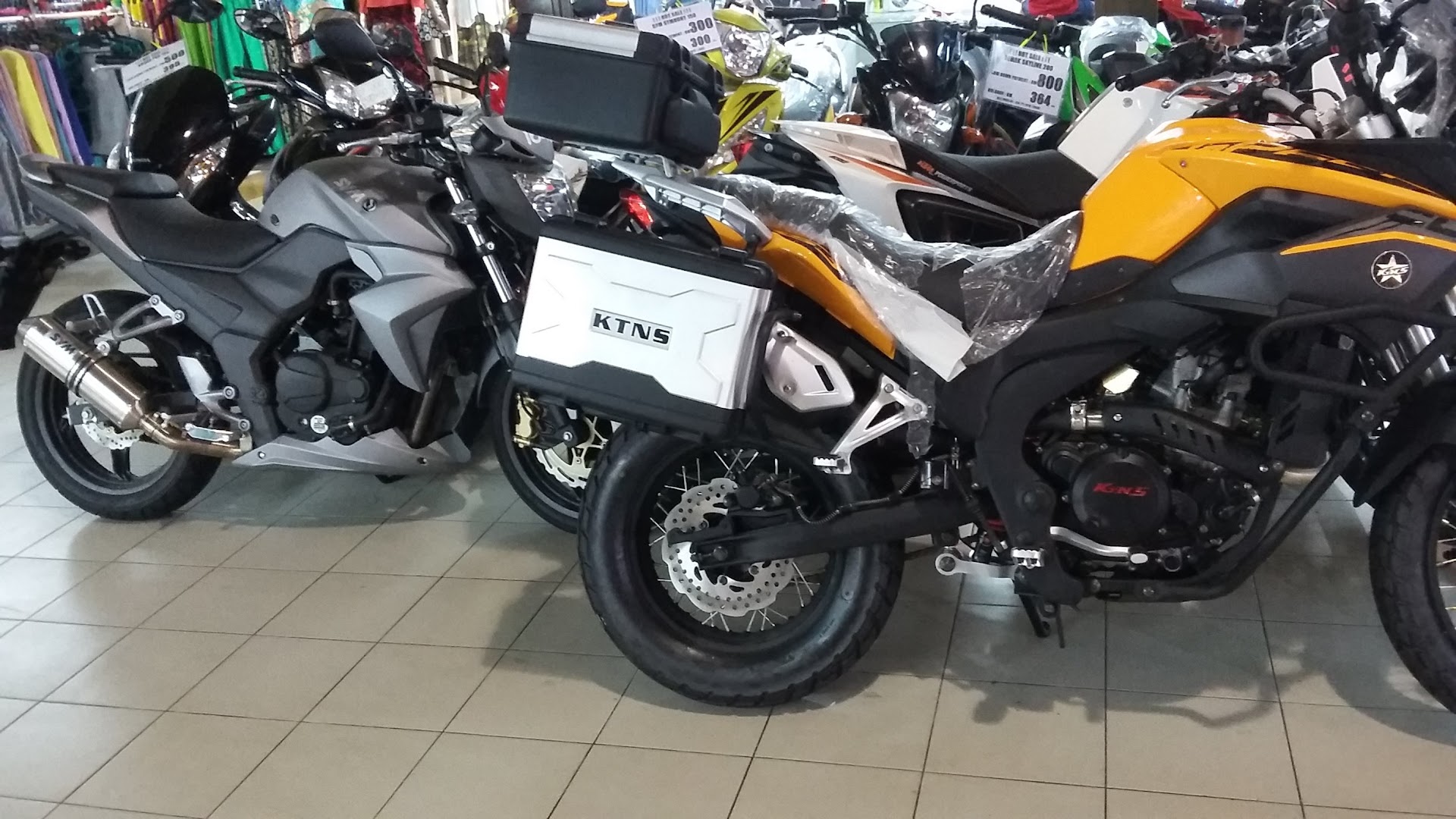 Chm Motorcycle — photo 3