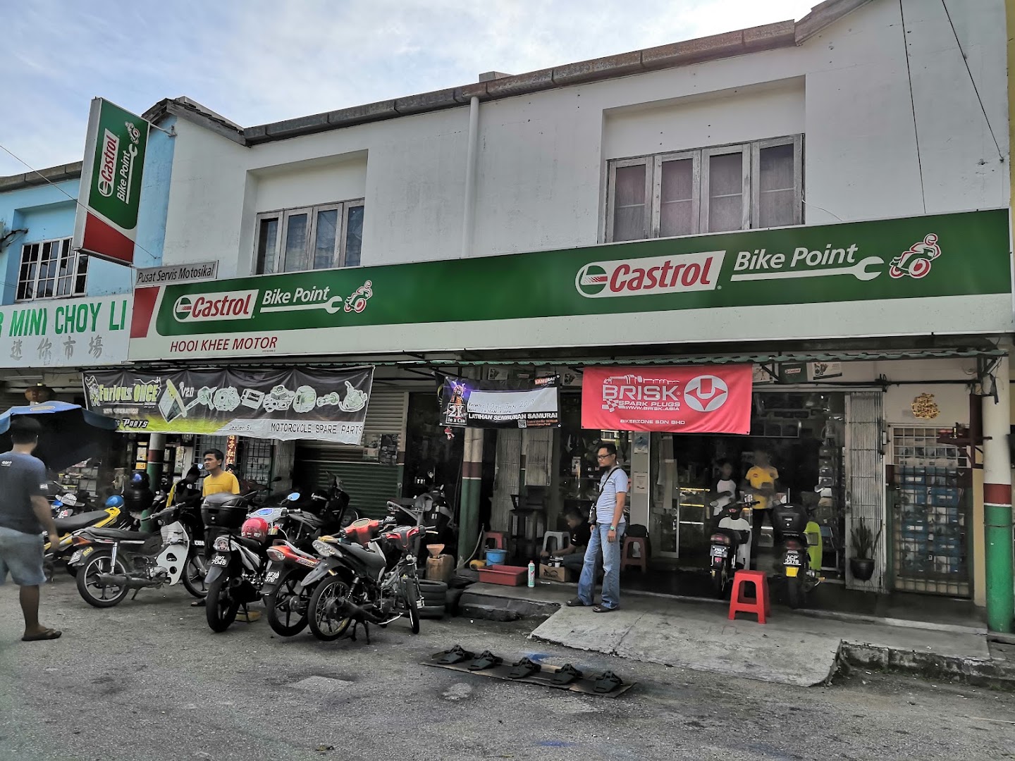 Castrol Bike Point - Hooi Khee Motor — photo 3