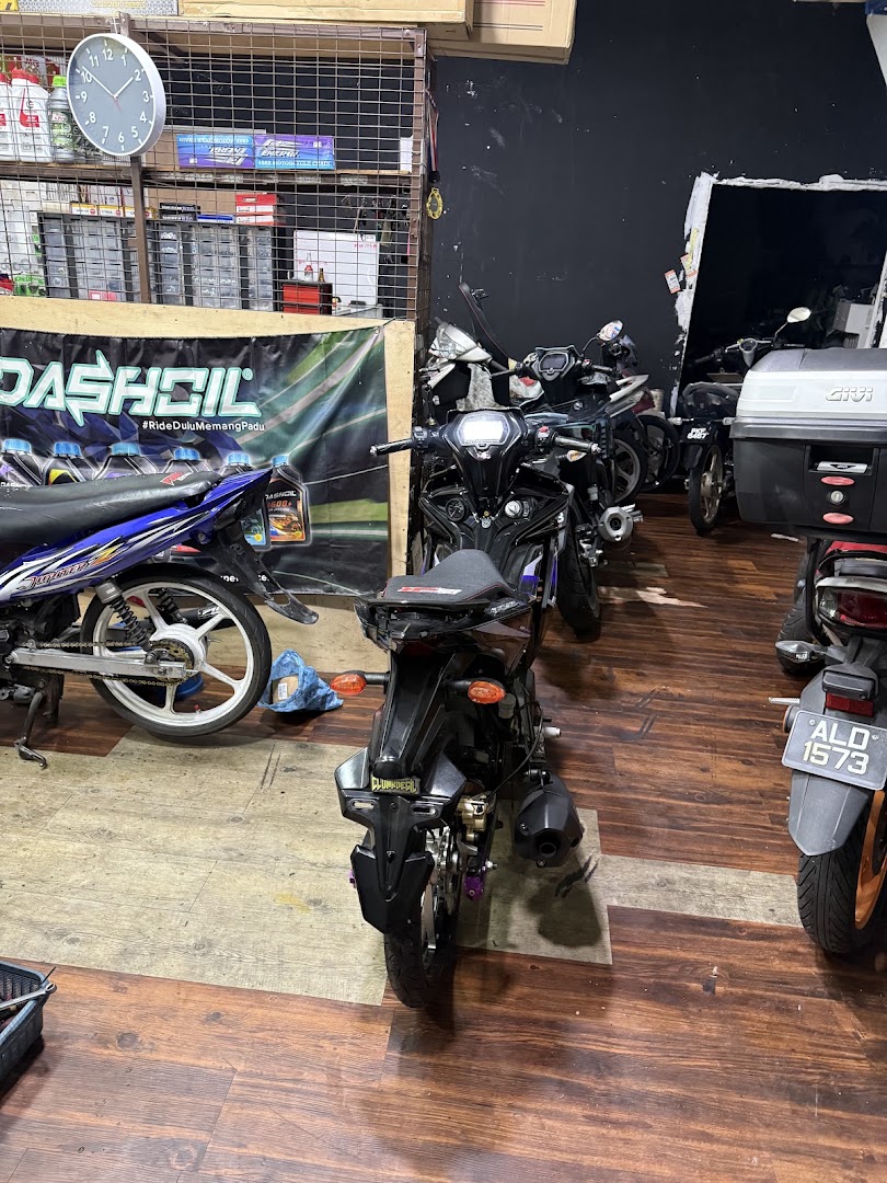 BENGKEL MOTOSIKAL MASHGARAGE — photo 2